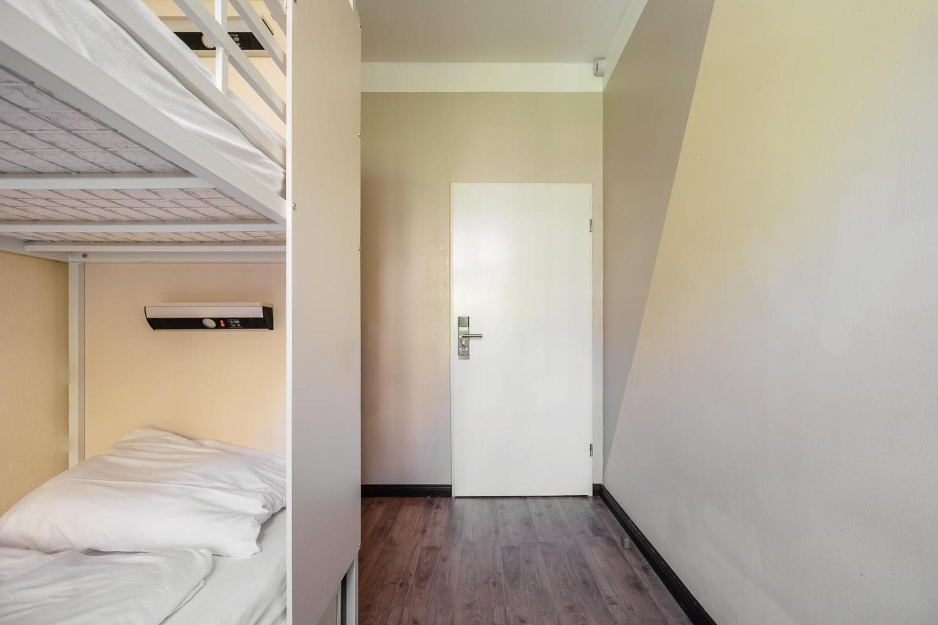 Twin Room bunk beds